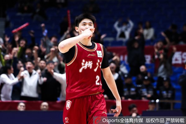 世界杯(中国) ：中国男篮短训营补充李悦洲和程帅澎